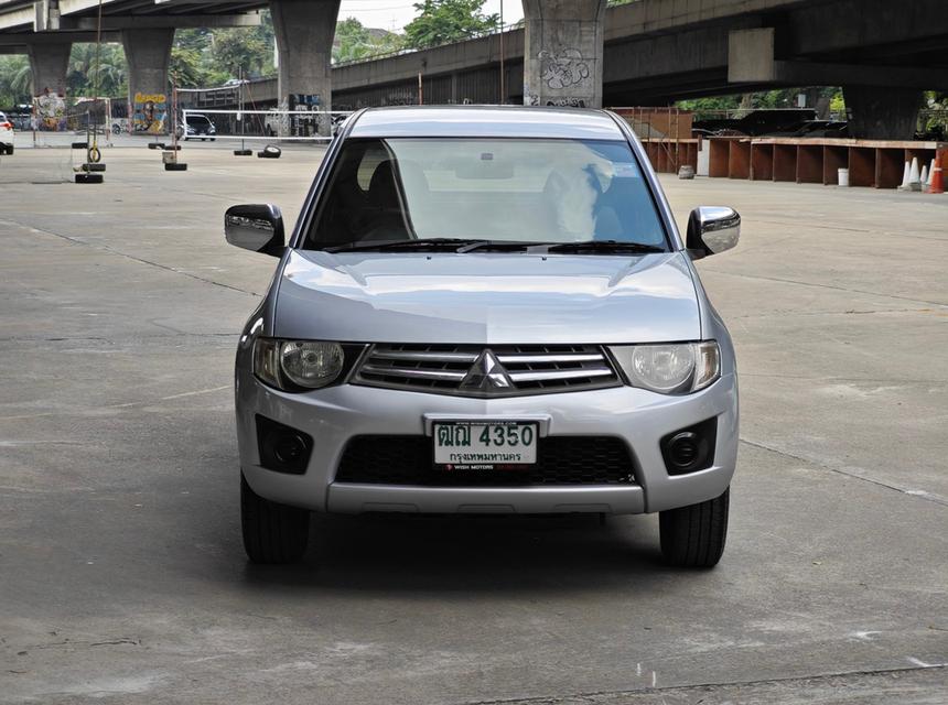 Mitsubishi Triton 2.4 GLX Cab MT ปี 2011  2