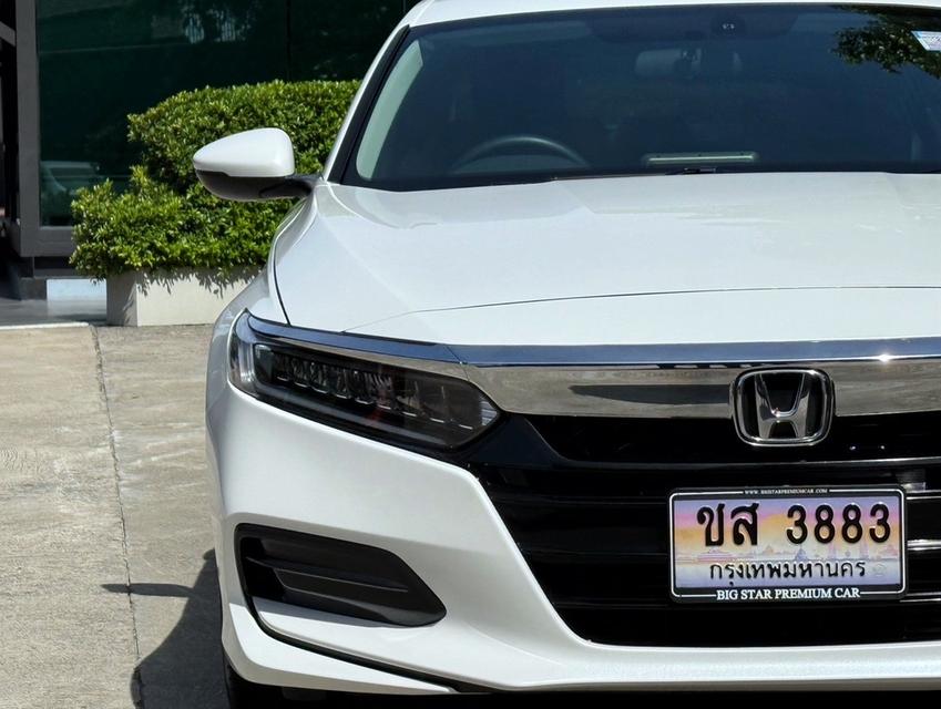 2020 HONDA ACCORD 1.5 EL รถมือเดียวออกป้ายแดง รถวิ่งน้อย เข้าศูนย์ทุกระยะ ไม่เคยมีอุบัติเหตุครับ 7