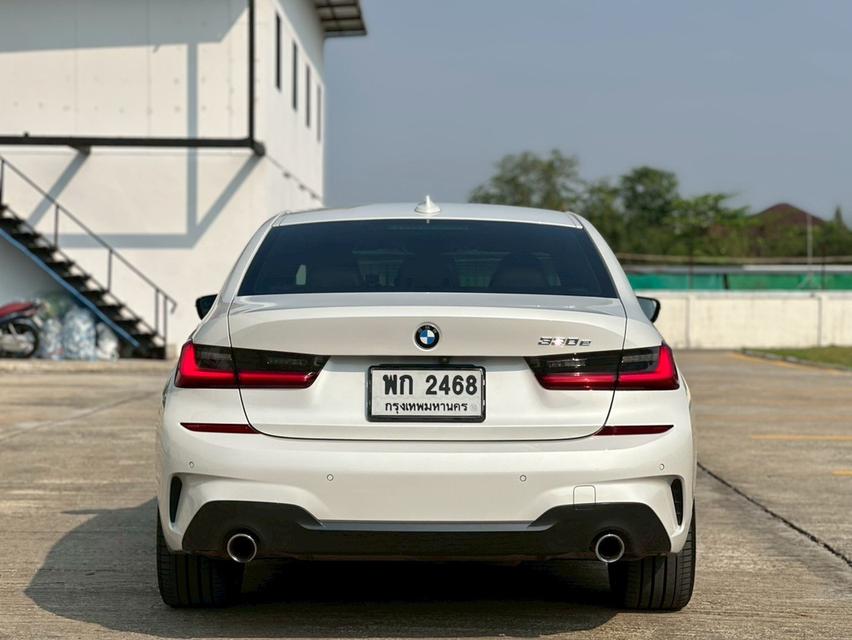 BMW 330e M Sport (G20) 2020 รูปที่ 4
