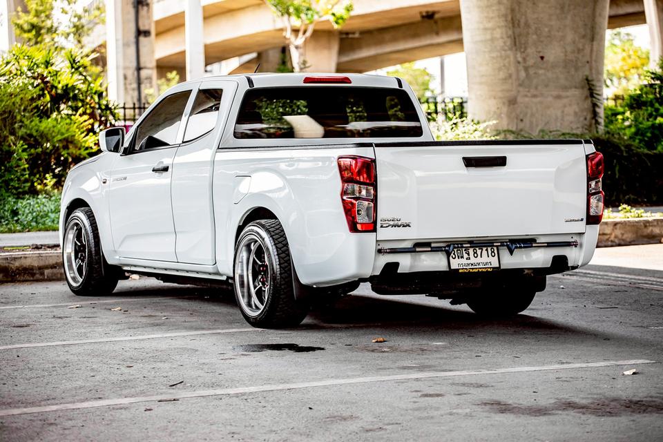 ISUZU D-MAX SPACECAB 1.9 Ddi S ปี 2021 สีเทา โฉมล่าสุด 8