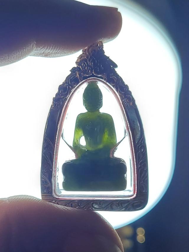 พระหยกแกะวัดพระแก้วเชียงราย
