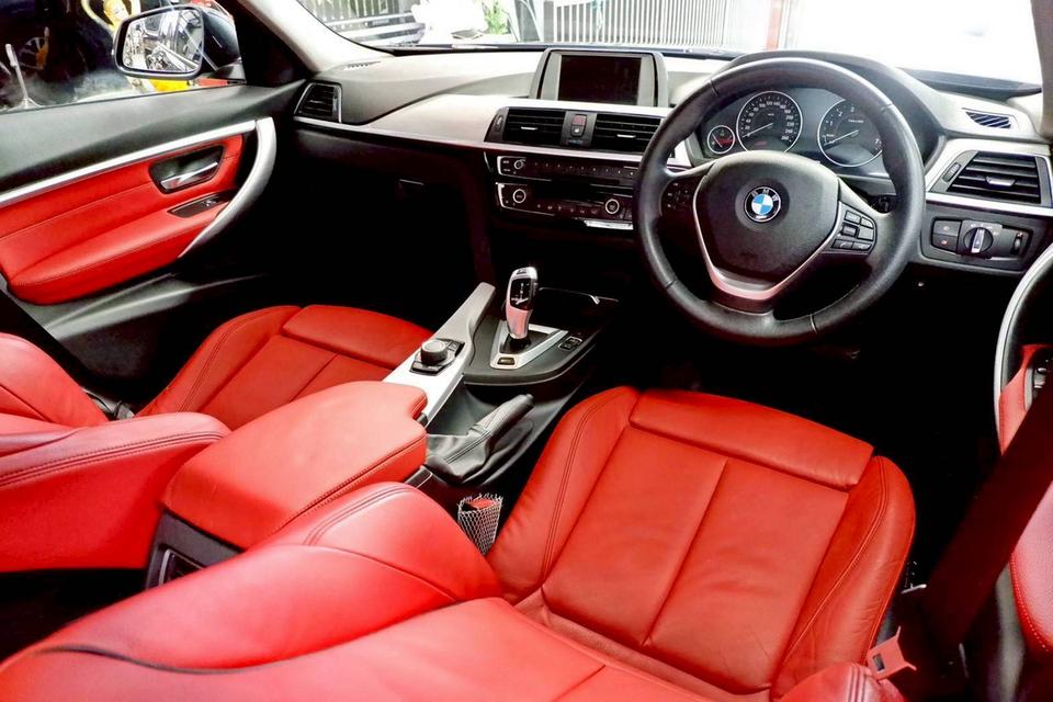 Bmw 330e iconic f30 ปี 2017 จด 2018 6