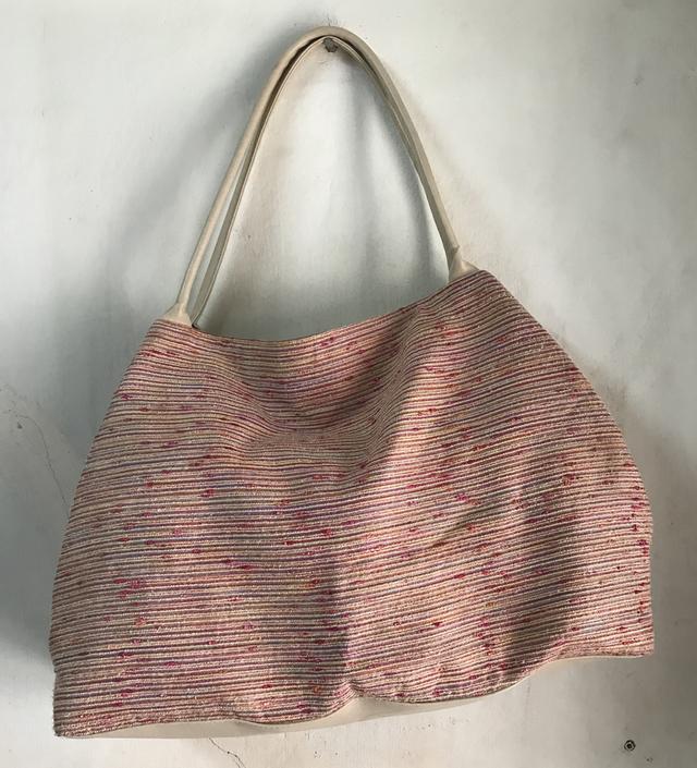 กระเป๋าสะพาย กระเป๋า แฟชั่น