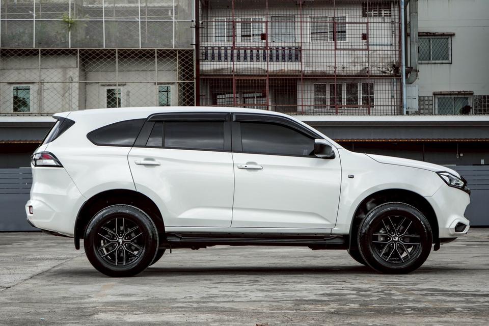 รหัสรถ CBL3269 ISUZU MU-X 1.9 Active AT 2022