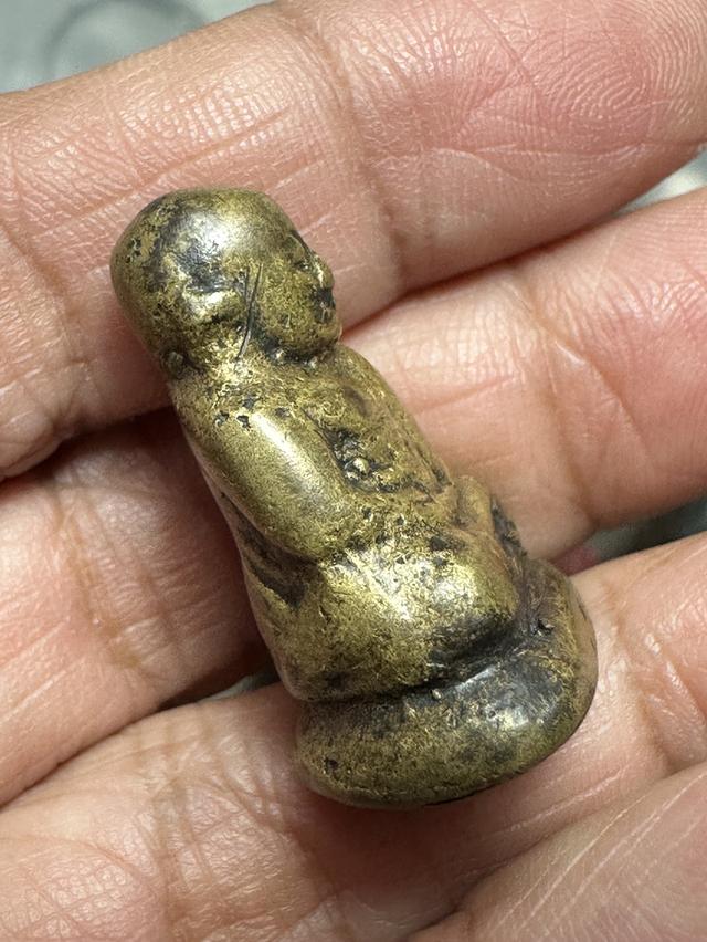 รูปหล่อล.พ.เงิน พิมพ์ขี้ตาสามชาย พระผ่านการบูชา พร้อมกรอบ