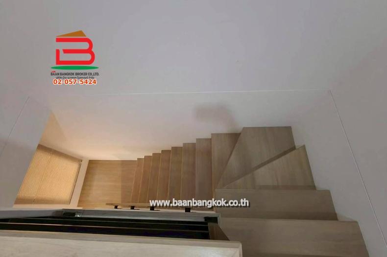 ทาวน์เฮาส์ หมู่บ้าน M Life (เอ็มไลฟ์) สถานีรถไฟฟ้าคูคต เนื้อที่ 18.6 ตรว. ใกล้ BTS คูคต เพียง 8 นาที ถนนลำลูกกา ตำบลลาดสวาย อำเภอลำลูกกา จังหวัดปทุมธา 7