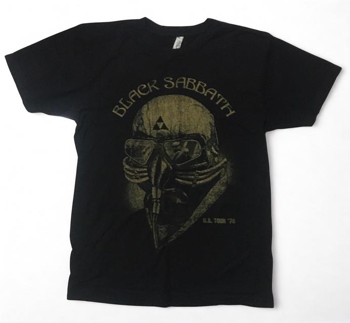 เสื้อยืดทรงสวยงานวงง