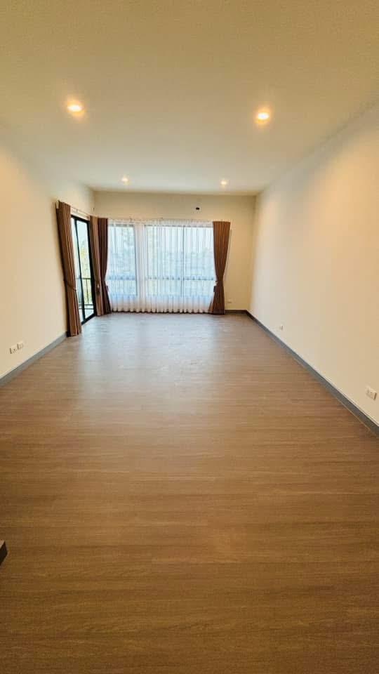 🏡 บ้านเช่าทาวน์โฮม 3 ชั้น  12
