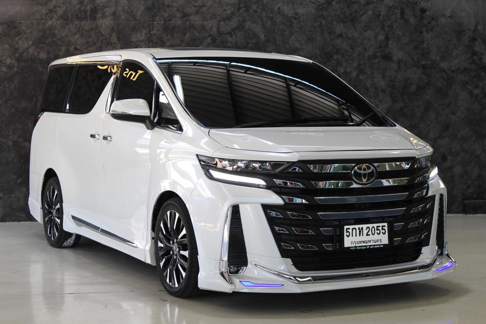 รหัสรถ JRS2055 TOYOTA VELLFIRE 40 Look ปี 2017