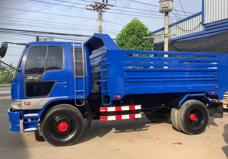 ขาย HINO 6ล้อ FF1J 210 เเรง