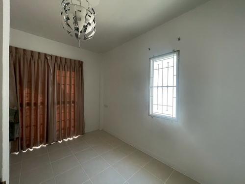 บ้านแฝด 2 ชั้น หมู่บ้านสินทรัพย์ 2 ขนาด 37.6 ตรว. พื้นที่ใช้สอยรวม 108 ตรม. ต.บึงยี่โถ อ.ธัญบุรี จ.ปทุมธานี 18