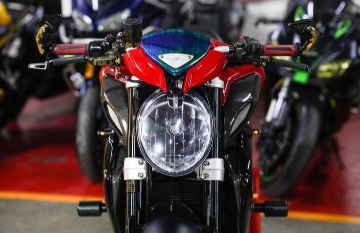 2016 MV Agusta Brutale 800  4