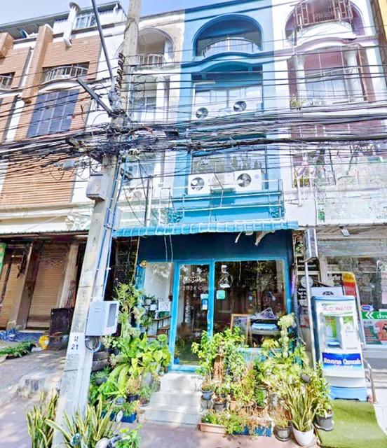 Cafe Studio Airbnb ให้เช่าอาคาร 4.5 ชั้น เดอะมอลล์ งามวงศ์วาน 37-45 ติดถนนเมน 344ตร.ม. 22ตร.วา.10 แอร์ ม.ธุรกิจบัณฑิตย์. 1