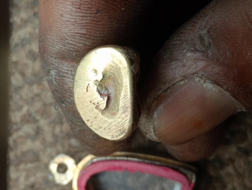 หลวงพ่อเงิน พิมพ์ขี้ตา3ชาย รูปที่ 4