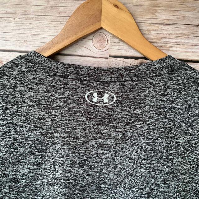under armour เสื้อกีฬามือสอง รูปที่ 4