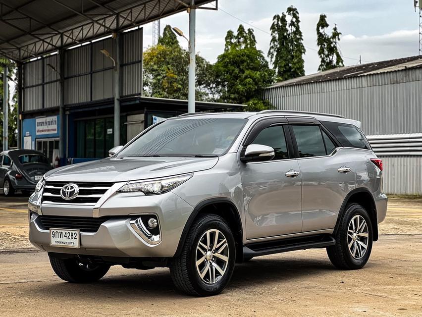 ขาย Toyota Fortuner 2.8V 4wd ปี16 7