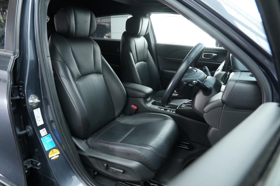 2022 HONDA HR-V 1.5 e:HEV RS SUV สีเทา ไมล์ 69466 กม. 13