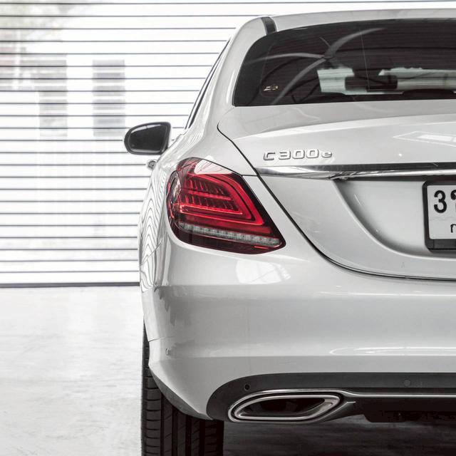 รหัสรถ 67GG84 Benz C300e Avantgarde W205 Facelift 2022 8