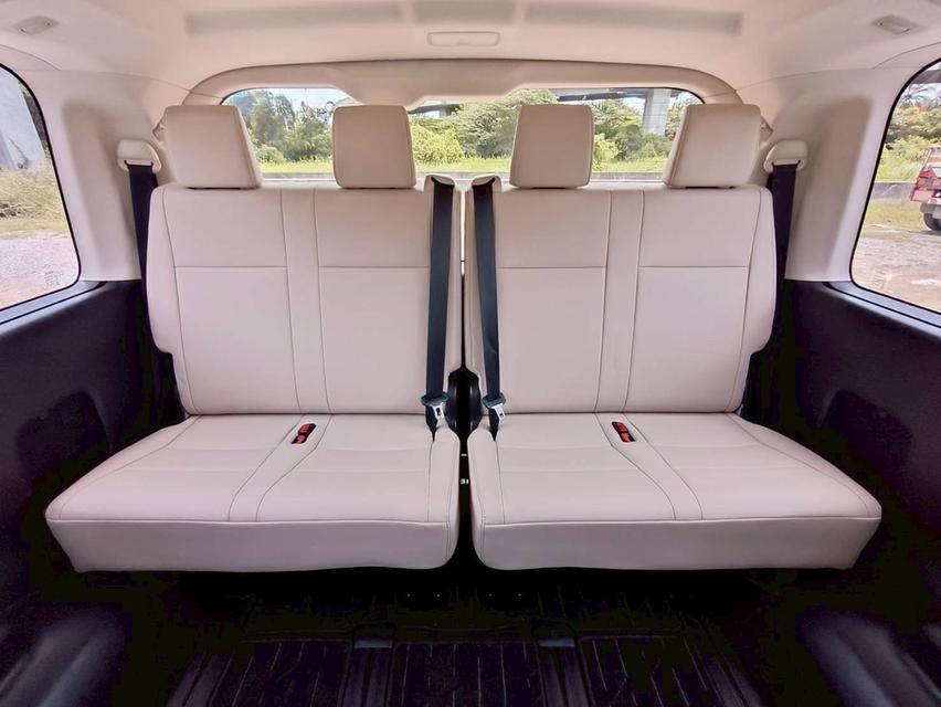 รหัสรถ PAT4907 Toyota Majesty 2.8 Grande ปี 2020 สีดำ 15