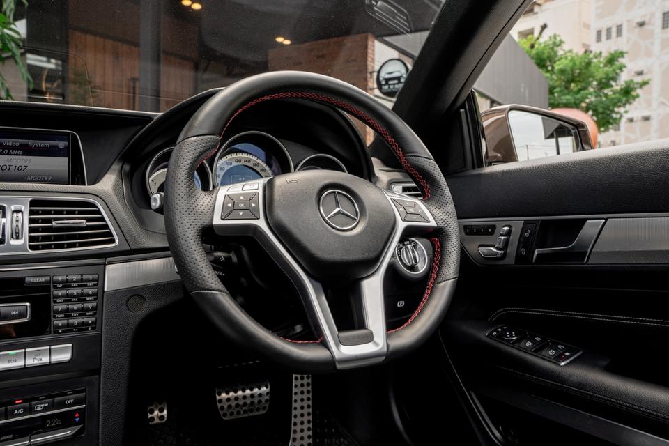 Mercedes-Benz E200 Cabriolet AMG Dynamic Facelift ปี 2015 📌“หลังคาผ้าใบ”รุ่นหายาก สีพิเศษ 𝐃𝐨𝐥𝐨𝐦𝐢𝐭𝐞 𝐁𝐫𝐨𝐰𝐧🤎 4