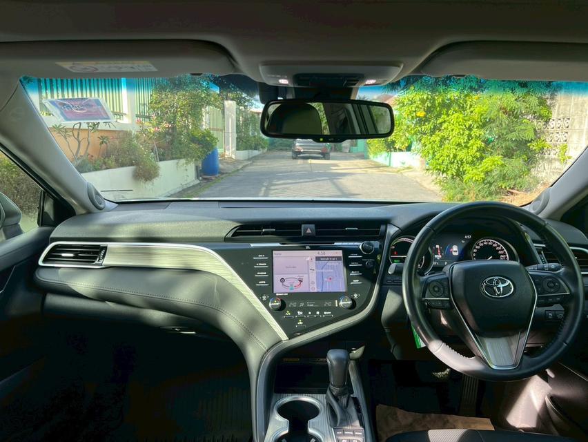 2019 Toyota camry​2.5 HV Premium รถบ้าน ไมล์น้อย 6