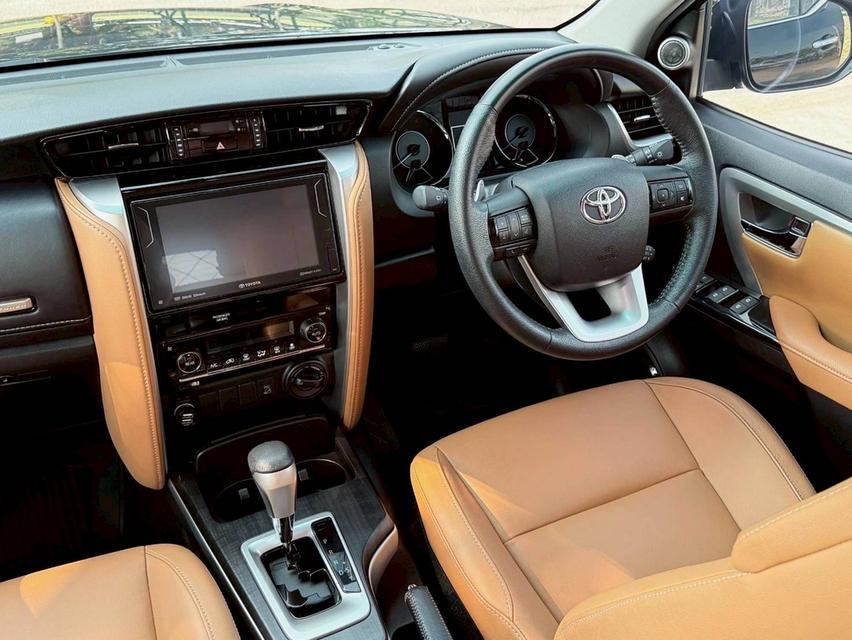 รหัสรถ PR8268 Toyota Fortuner 2.8 4WD ปี 2019 รูปที่ 8