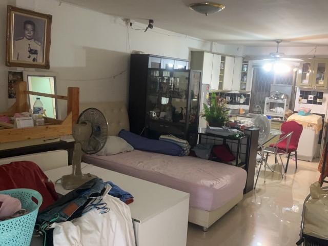 ทาวน์เฮาสให้เช่าย่านพระราม9ใกล้ห้าง The nine 3ชั้นมี3นอน3น้ำแอร์3เครื่องเฟอร์ครบราคาเช่าถูกเพียง 25000บาท/เดือนถ.พระราม9 2