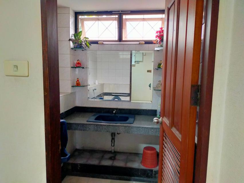 ขายบ้านเดี่ยว 2 ชั้น เนื้อที่ 101 ตร.ว. ซอยรัชดา-ท่าพระ 1 ทำเลดี ใกล้ BTS ตลาดพลู และเดอะมอลล์ ท่าพระ 9