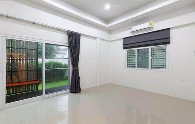 ให้เช่าบ้านเดี่ยวชั้นเดียว 43 ตร.ว .2 ห้องนอน 2 ห้องน้ำ หมู่บ้านบ้านทิวสน ใกล้ห้าง CDC เลียบทางด่วนเอกมับ-รามอินทรา ลาดพ 3