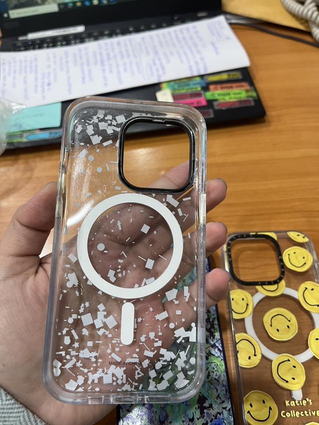 casetify iphone 14 pro เคสแท้ มือสอง สภาพใหม่ (มี magsafe) 12