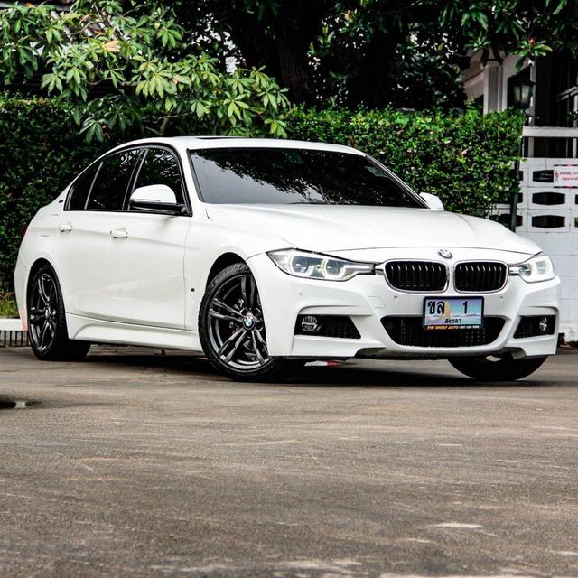 BMW SERIES 3 330e M SPORT ปี 2018 โฉม F30 2