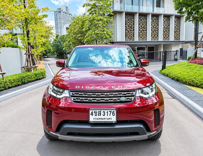 Land Rover Discovery 3.0 Diesel V6 4WD SE ปี 2018 สีแดง รถสวยวิ่งน้อยไมล์ 31,xxx กม. รถหายาก หาอยู่รีบเลย