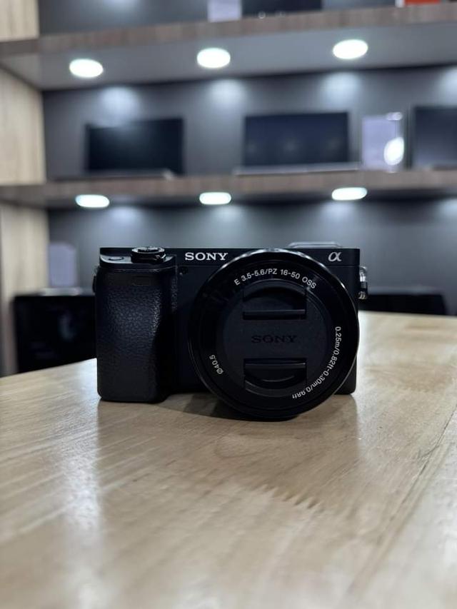 Sony a6400 + Lens Sony E PZ 16-50mm F3.5-5.6 OSS 3