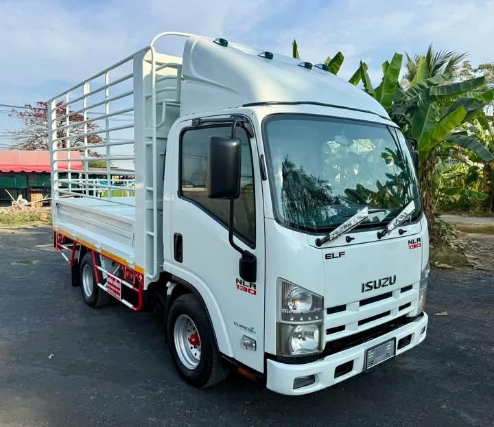 ISUZU NLR130 คอมมอนเรวเทอร์โบ ปี 2554 4