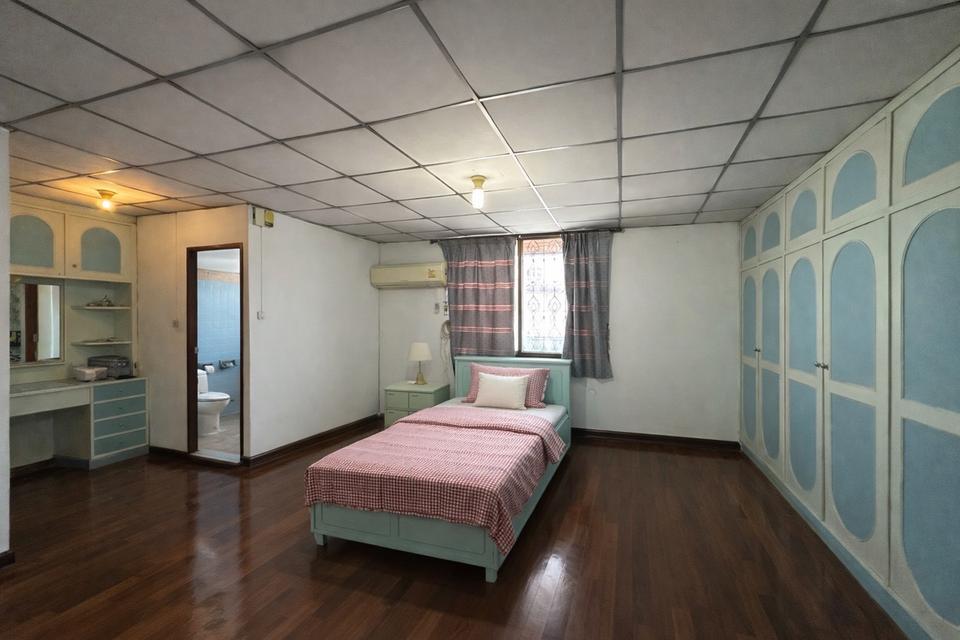 บ้านเสนานิเวศน์ 1 ซอย ประเสริฐมนูกิจ 18 ถนนเกษตร-นวมินทร์ แขวงจรเข้บัว เขตลาดพร้าว กรุงเทพมหานคร 17