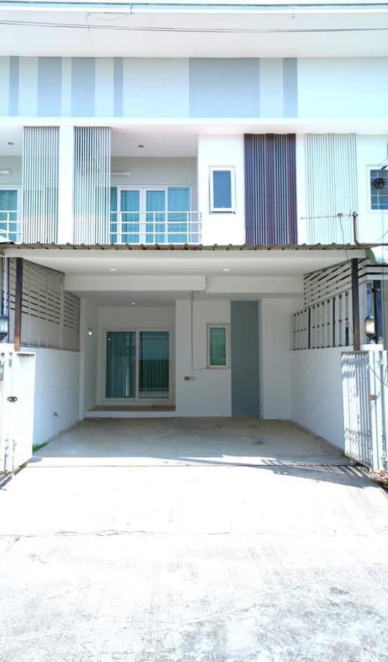 🏡🌼ทาวน์โฮมให้เช่า ทำเลดี เดินทางง่าย ราคาเข้าถึงได้ อยู่แล้วดีต่อใจสุดๆ 1