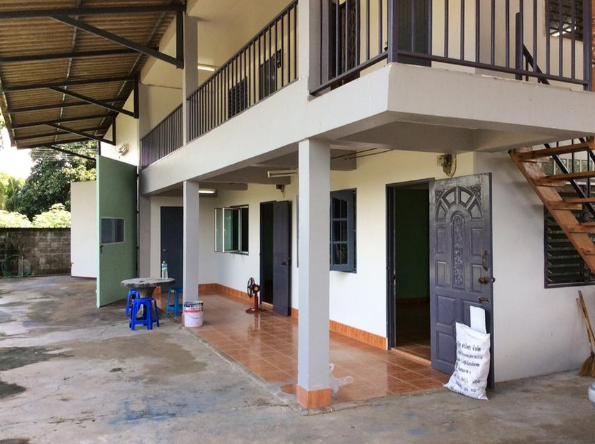 ให้เช่า โกดังสินค้า พร้อมบ้านพัก 211.8 ตร.ว. อ.เกาะจันทร์ จ.ชลบุรี 2