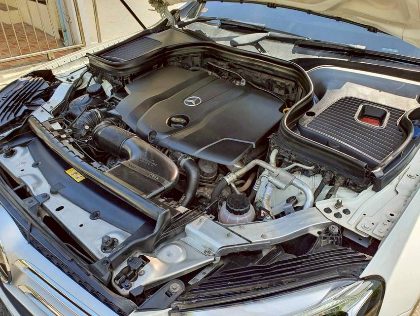 #Mercedes-Benz GLC 250d 2.1 AMG Dynamic ปี 2019 เกียร์ AT สีขาว รูปที่ 9