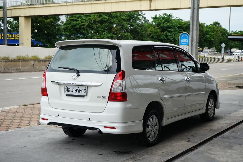 2011 TOYOTA INNOVA 2.0V