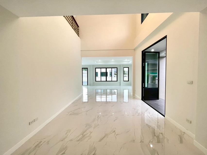 ขายบ้านเดี่ยว 2 ชั้น หมู่บ้าน ณุศาศิริ ซิตี้ พระราม 2 พร้อมสระว่ายน้ำ  หน้าบ้านทิศเหนือ (ปรับปรุงใหม่พร้อมอยู่) 17