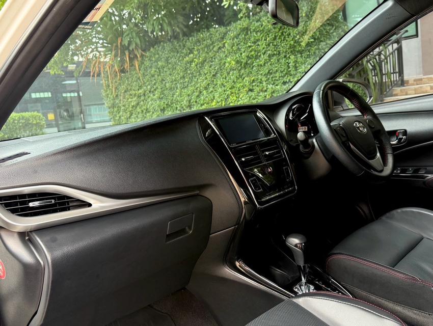 2020 TOYOTA YARIS 1.2 G PLUS รถสภาพสมบูรณ์ วิ่งน้อยเพียง 64,000 กม ประวัติศูนย์ครบ รถไม่เคยมีอุบัติเหตุครับ 11