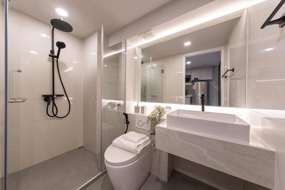 ขายดาวน์ Origin Place Phetkasem ติด MRT ภาษีเจริญ 0 เมตร มี 2 ห้อง ชั้น 5 และชั้น 22 เจ้าของขายเอง (รับเอเจ้น) 9