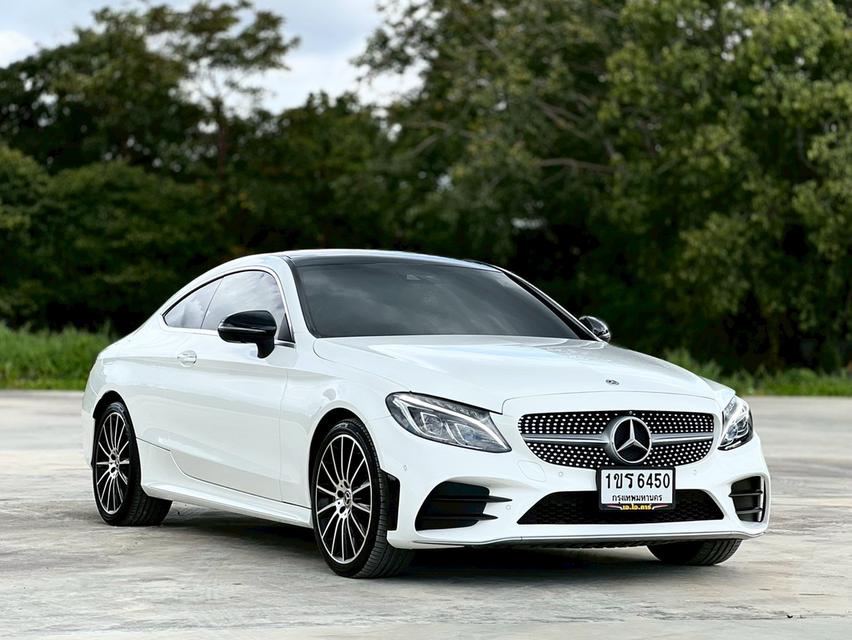 MERCEDES BENZ C250 COUPE AMG 2018 จด 2019 เป็นรถสปอร์ตหรูที่เน้นบุคลิกที่สปอร์ตและโฉบเฉี่ยว รูปย่อยที่ 3
