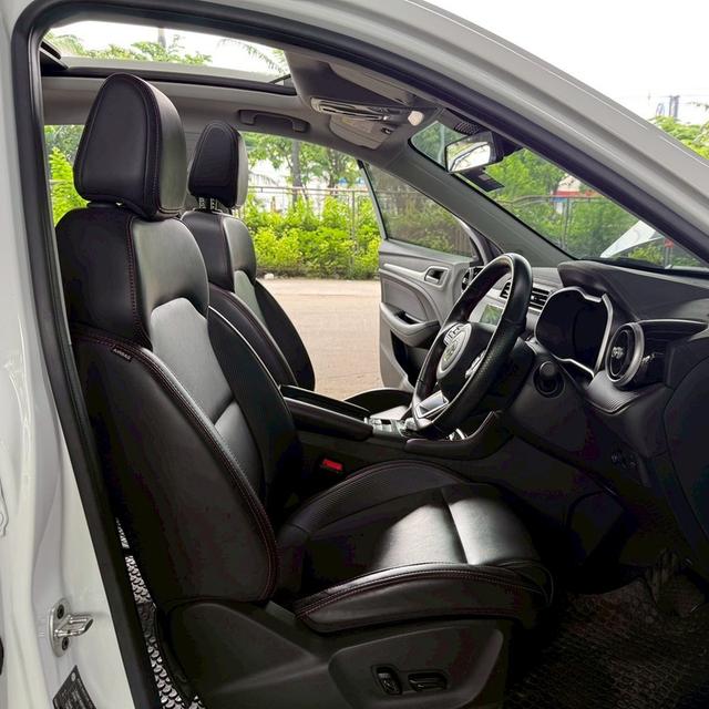 MG EV AT ปี 2022 15