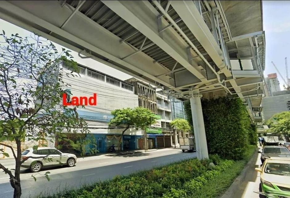ที่ดินติดถนนสุขุมวิท 3