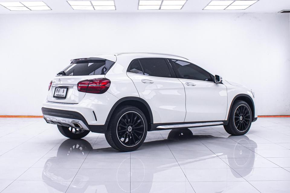 รหัสรถ 1D005 GLA250 2.0 2018 13
