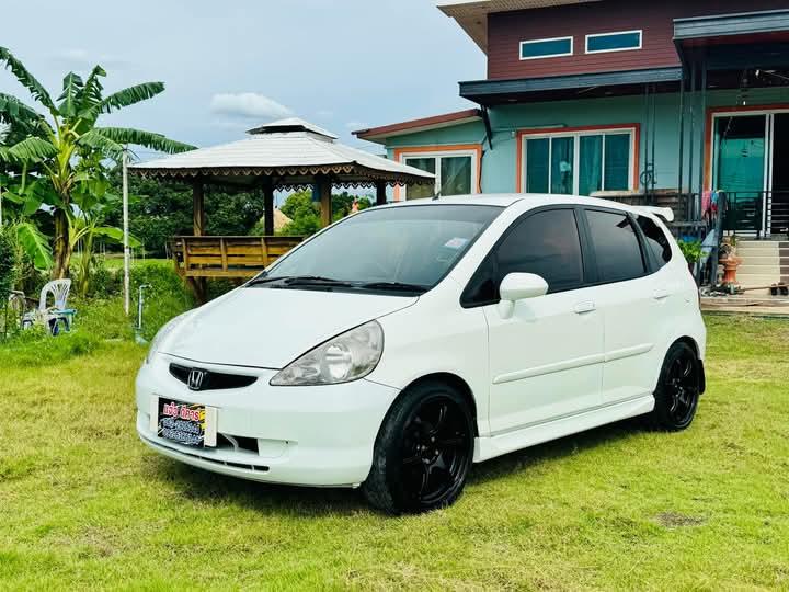 Honda Jazz ปี 2004 สภาพดี