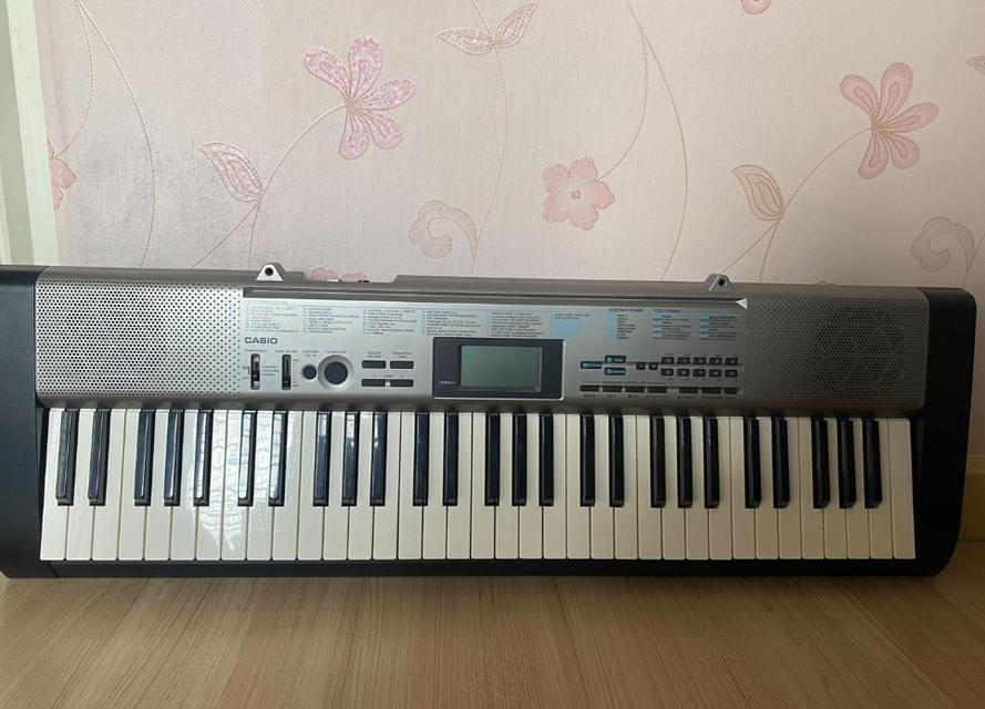 Casio CTK-1300 คีย์บอร์ดมาตรฐาน 61 คีย์ 1