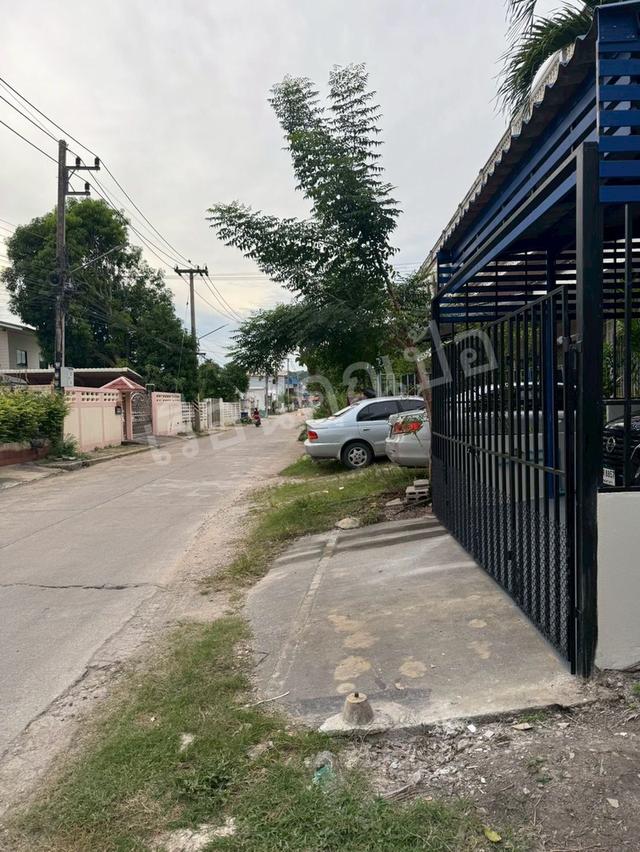 ขายอาคารพาณิชย์ ทำเลทอง ใจกลางเมืองอุทัยธานี 5