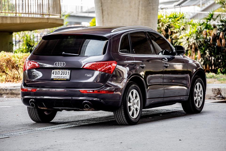 รหัส GT2031 AUDI Q5 2.0T FSI  Quattro Sunroof สีเทา ปี 2010  4